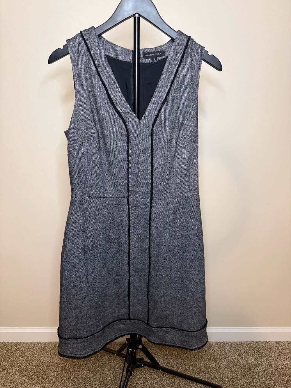 Banana Republic Sleeveless Herringbone Wool Blend Dress Size 12